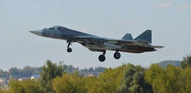 Η ρωσική αεροπορία ετοιμάζεται για το αναπόφευκτο – (Βίντεο)